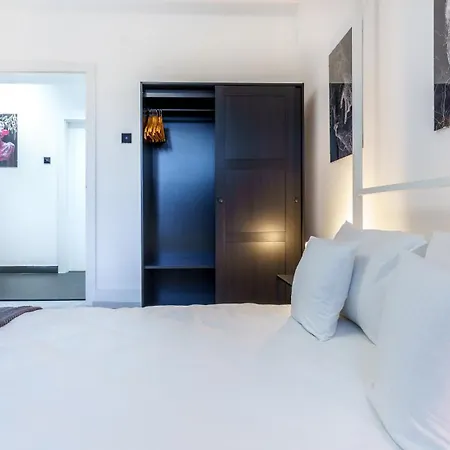 Park 3 Bedroom *