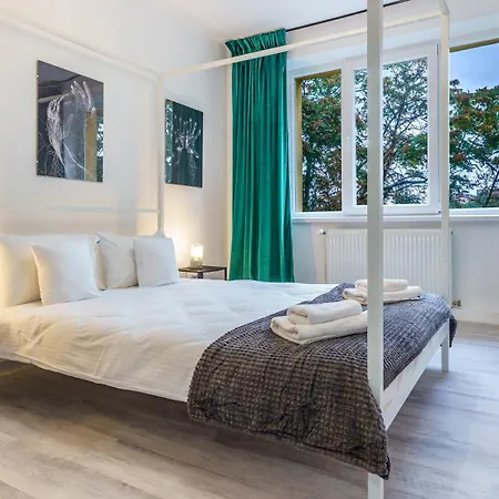 Park 3 Bedroom Appartamento