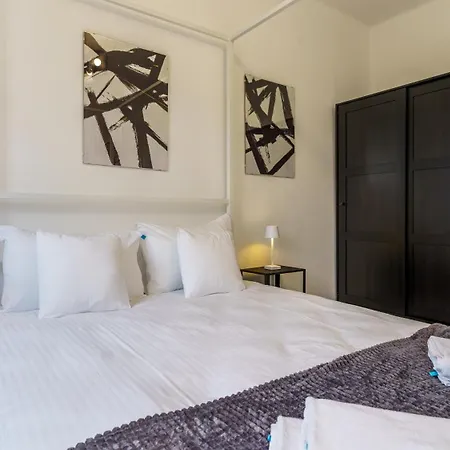 Park 3 Bedroom Cluj-Napoca